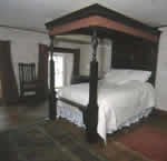 Pend House - Fourposter Bed